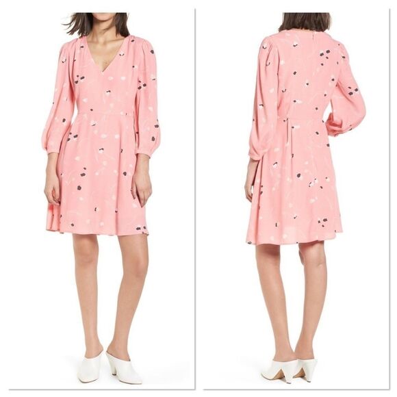 Chelsea28 V-Neck Puff Sleeve Dress (G3) - Picture 1 of 5